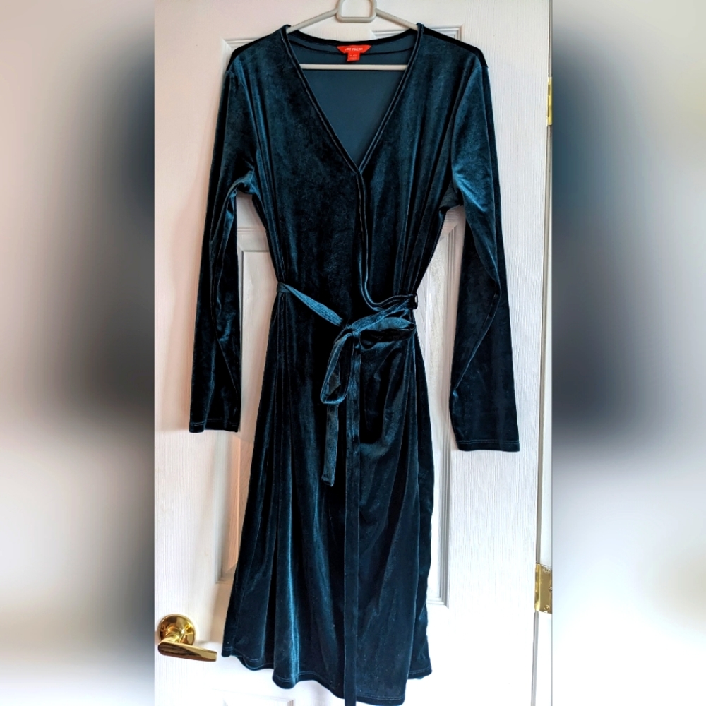 Stretch wrap dress